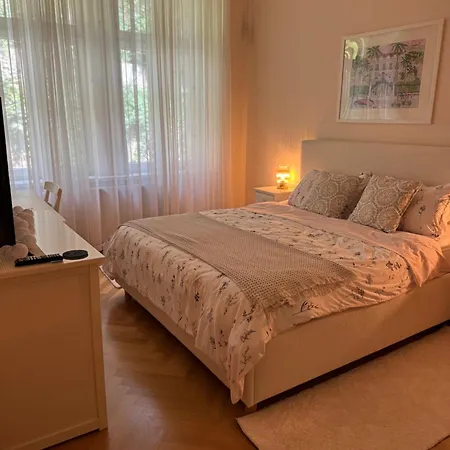 Apartamento Sadova Luxury